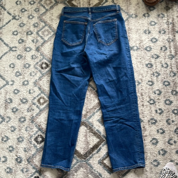 Abercrombie Ultra High Rise Ankle Straight Jean - Picture 11 of 12